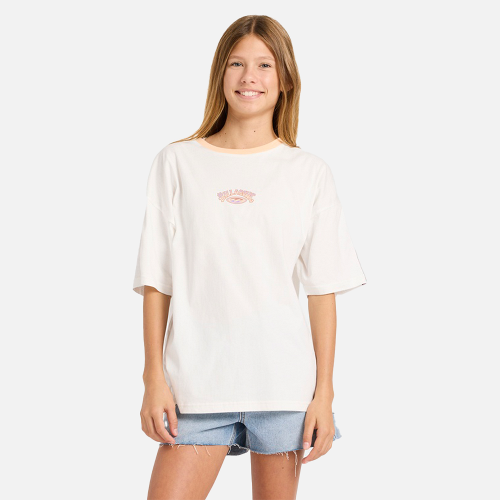 Person wearing a white t-shirt with a logo on a plain background