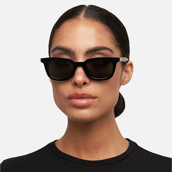 Otra Eyewear Nia - Black/ Smoke