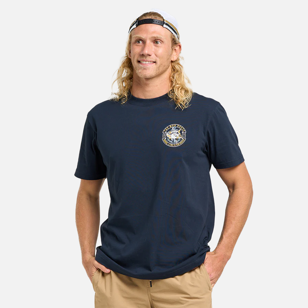 The Mad Hueys Hooked Cuda Tee - Navy
