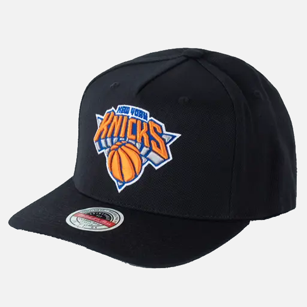 Mitchell & Ness New York Knicks Classic Red Snapback - Black/Coloured
